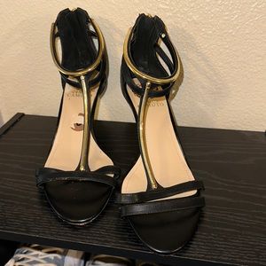Vince Camuto short heels
